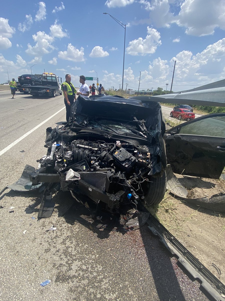 MsAGulley's tweet photo. On Sunday, June 19th, I experienced a car accident that everyone deemed “miraculous”. My car was completely crushed, yet all 3 people inside walked away. A “fatal” accident, is what was called in. Responders just knew someone had died. (1/4) https://t.co/9eGg5t3Dgj