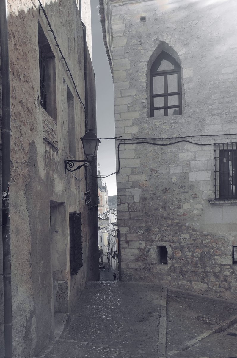 montsegg3's tweet photo. Hoy comienza el #verano y yo conozco un sitio precioso para visitar.

#Cuenca
#ConEncanto
#RinconesQueEnamoran https://t.co/gq7qsN2MiH