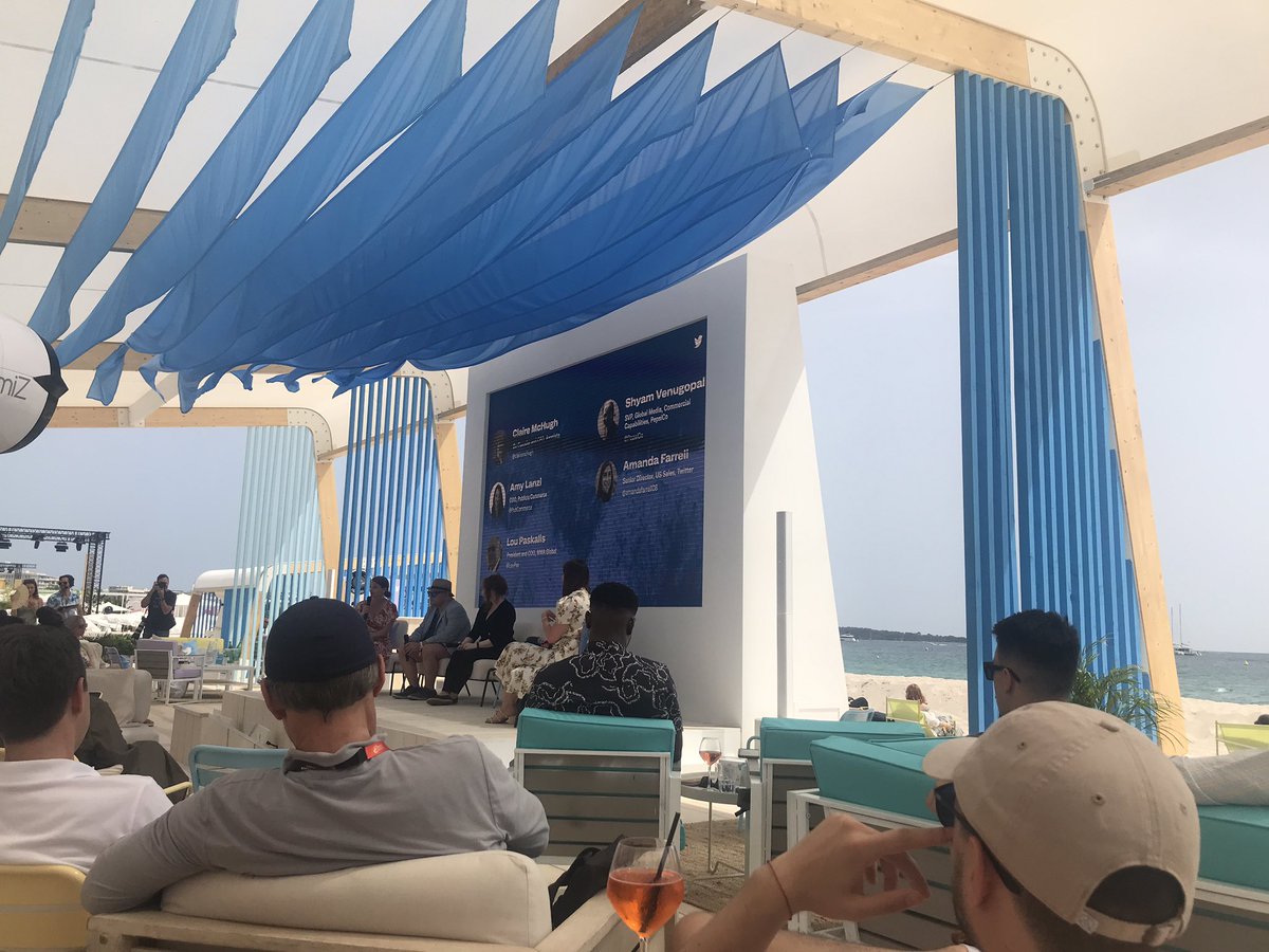 Let’s Talk Shop 😎 Looking forward to hearing from this super panel @clairemchugh @LouPas @amandafarrell08 #Twitterbeach #CannesLions2022