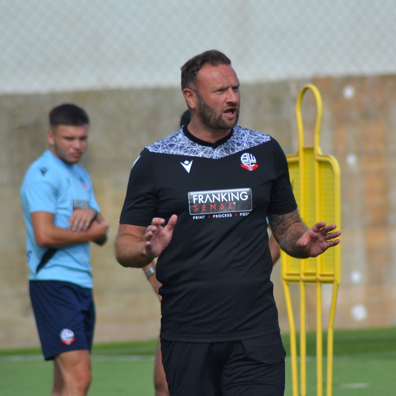 OfficialBWFC's tweet photo. 📰 Wanderers are up and running in Portugal, with boss Ian Evatt able to deliver good news from home and abroad. 🇵🇹

👇🏻 Click below to read more...

#BWFC 🐘🏰