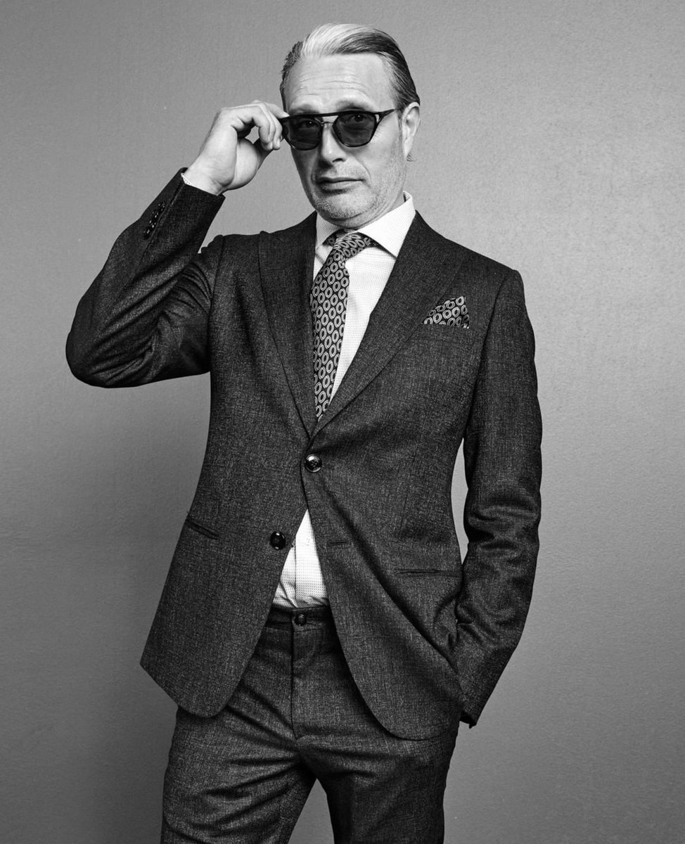 fookintentacle's tweet photo. mads is in his supremacy era https://t.co/GfZtUZ1lho