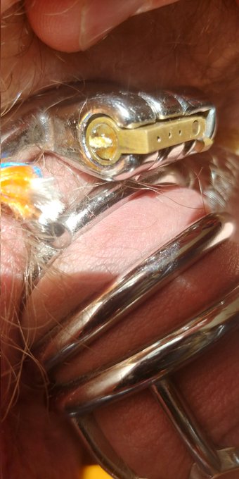 I fucked up https://t.co/FDrXw4d0dz<a href="/tag/sissy"class="tags"><span>#sissy</span></a><a href="/tag/slut"class="tags"><span>#slut</span></a><a href="/tag/chastity"class="tags"><span>#chastity</span></a>