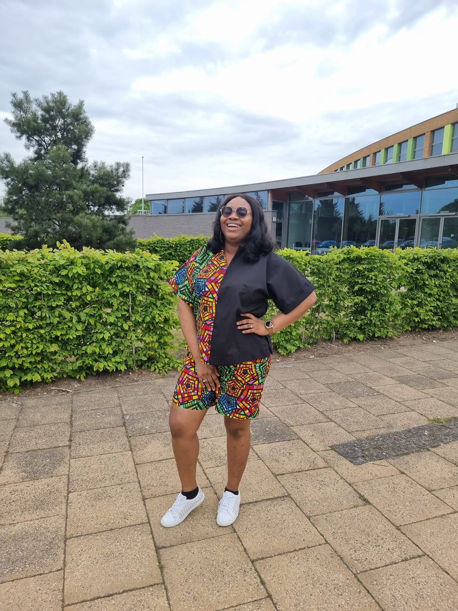 ferdunefashion's tweet photo. The beauty of having 2piece? U can style them differently πππ
#shopBC
Kindly RT ππΎ https://t.co/UOdYr8qEUM