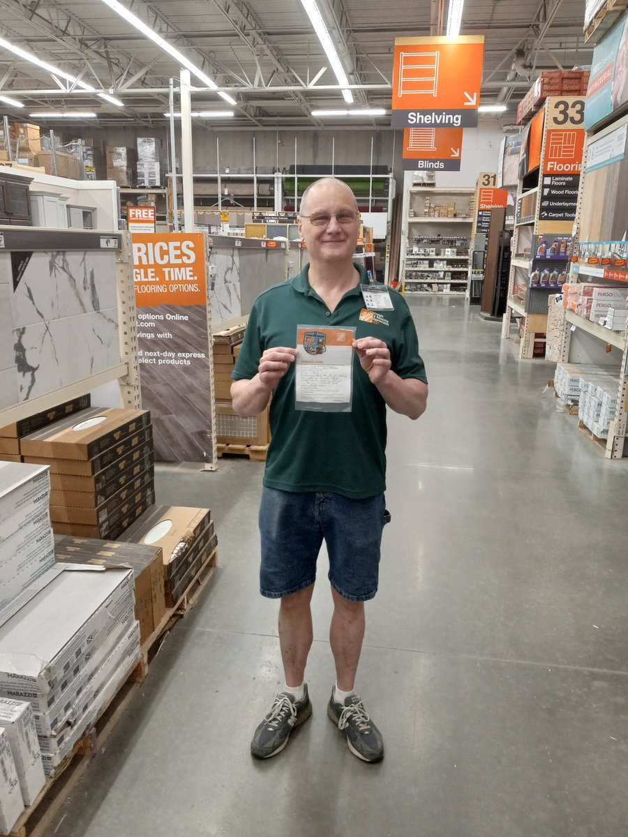 MGlambos's tweet photo. D38 , Chris D.           " Doing The Right Thing " Thanks Chris for pulling double duties last week . You Rock !@0963SM_Charlie @Adrian41740072 @ https://t.co/W58HAPBNF4