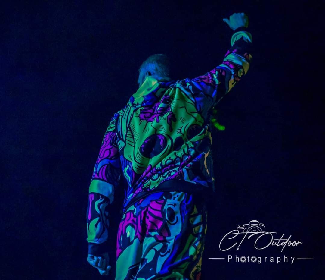 WeBornToWrestle's tweet photo. "Some may never live, but the crazy never die". - Hunter S. Thompson #prowrestling #indywrestling https://t.co/q12o59nA3l
