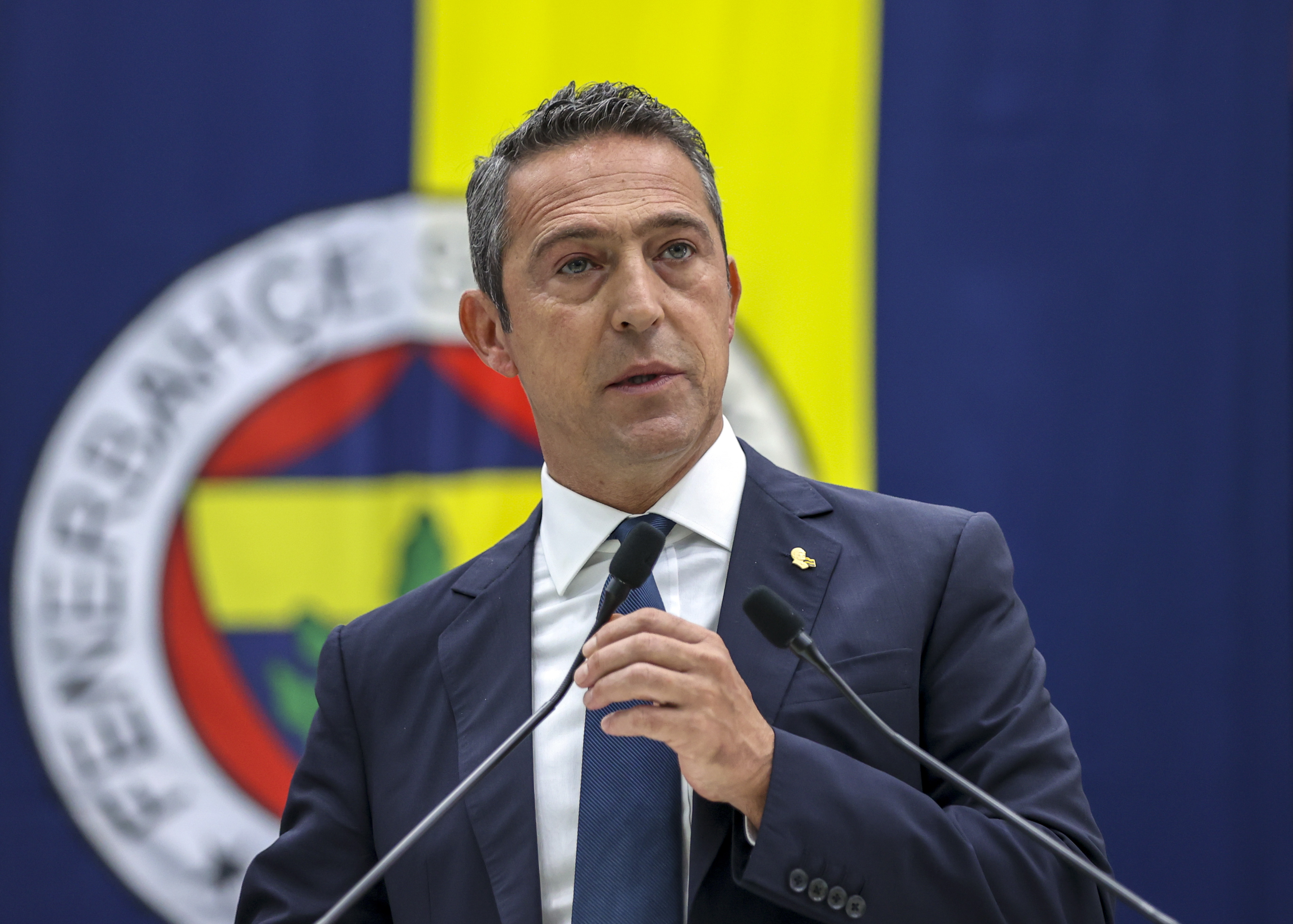 TRT Spor on X: "Fenerbahçe Başkanı Ali Koç, Kulüpler Birliği Vakfı'nın yeni  başkanı oldu. https://t.co/snqacF4r2U" / X