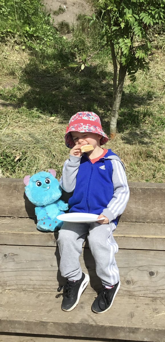 EPleanNursery's tweet photo. Yesterday the morning session enjoyed a teddy bears picnic to start off our fun week π§Έπ§Έ #powerofplean https://t.co/onSbizFVun