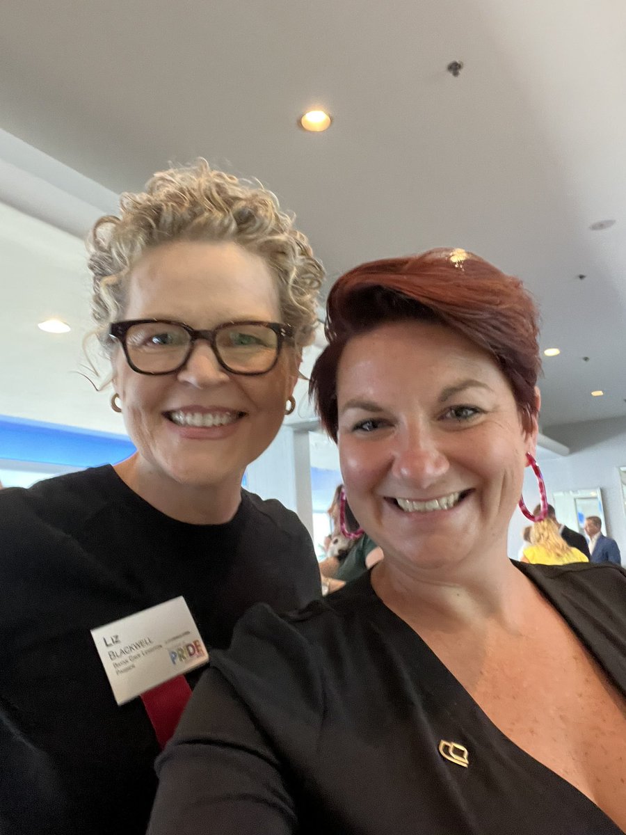 DocMcnick's tweet photo. Excited to join #BryanCave at the #BuisnessOfPride awards 

My friends are the coolest and changing the world #LizBkackwell and @lj_punch 

@stlouisbiz https://t.co/7kiIfPb7ye