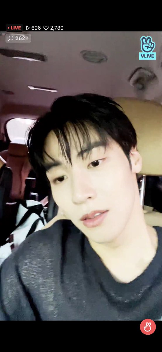 onthetrxck's tweet photo. 잘생겻다 https://t.co/OO3QY634Mu