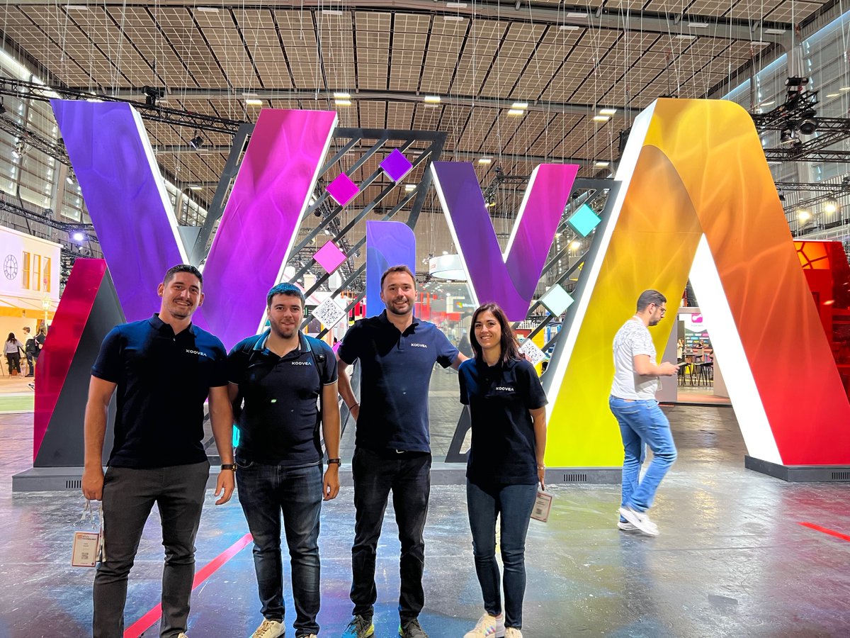 koovea's tweet photo. #Vivatech c'est fini ! 🚀
On retiendra de cette édition 2022 : des rencontres enrichissantes, la découverte des #innovations de demain, le fort intérêt des visiteurs pour notre solution de suivi de température et pour notre mascotte devenue une figure incontournable du salon✅ https://t.co/6Lu8O90Ucg