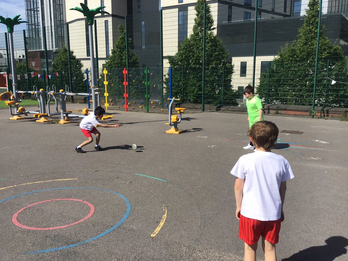 Sacred Heart Y4 tweet media