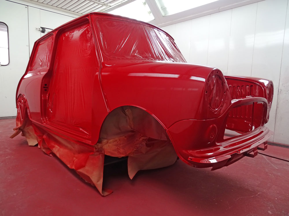 minisportltd's tweet photo. Targa Red for this British Motor Heritage Limited Shell! 👀
Did you know we can supply you with a fully painted shell for you to build yourself? Or, if you don't fancy it - we'll build the whole thing! 🎨🛠👇
https://t.co/VxVtSRwcqu
#Mini #MiniSport #MiniSpecialist #BodyShell https://t.co/EGMbf3QfNm