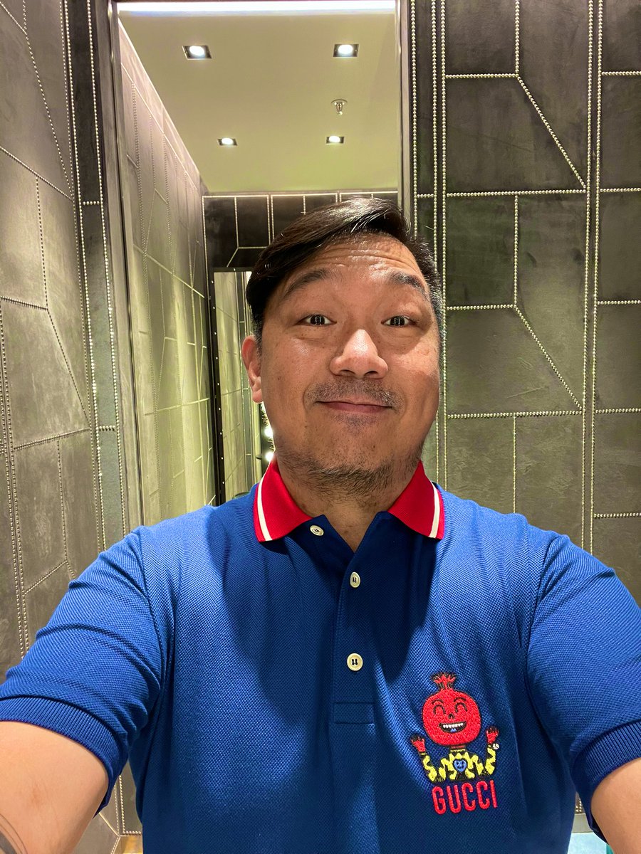 Papi_pup2020's tweet photo. From BICHI dental to GUCCI budol! 😂
The goods have arrived! Yay!!! 🥰 ❤️
#GucciAdidas #AdidasGazelle https://t.co/v0uZNbEDsn