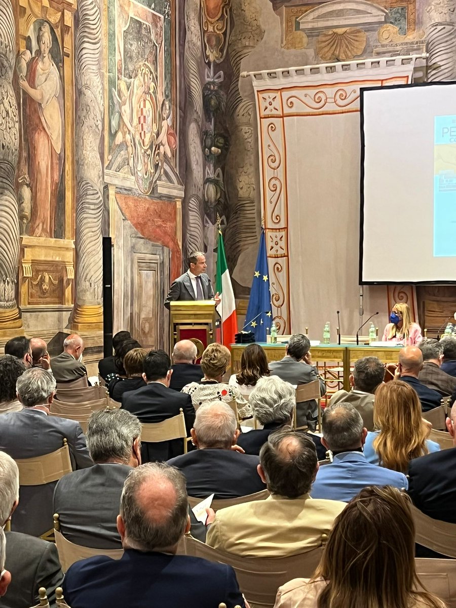 Cnos_Fap's tweet photo. 💥 PENSARE CON LE MANI
Manifesto del Lavoro Buono
Interviene il Ministrodel Lavoro Andrea Orlando

#cnosfap #buonlavoro #formazioneprofessionale #lavoro #imprese #senato #ministrodellavoro https://t.co/DL4y9YPh32