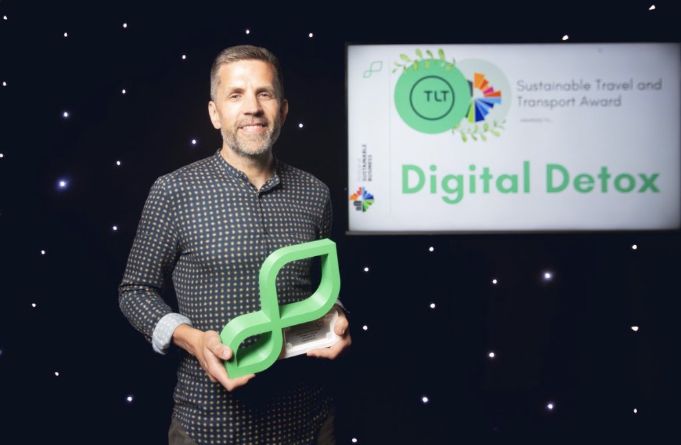 🏆 We are so thrilled to announce that <a href="/detoxLDN/">Digital Detox</a> is the winner of the Sustainable Travel and Transport Award by @FutureLeapUK 🏆

Thank you to our Co-Founder, <a href="/SnellingLiam/">Liam Snelling</a>, for being our sustainability champion and picking up the award on behalf of DD 🙌

Way to go team 👏