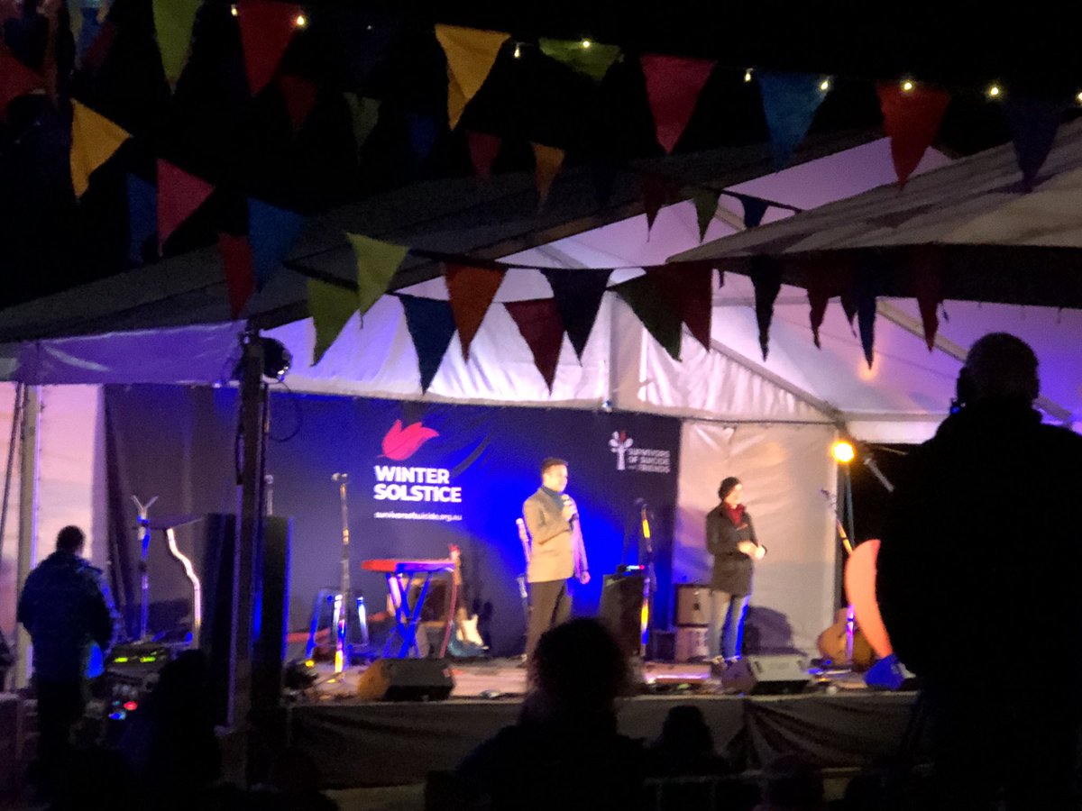 Zak Williams speaks of his prolonged grief after the death of his dad, Robin Williams. The mental health advocate has taken his father’s goal, “to help people laugh and to help people learn”, and made it his own: “Service is the path to happiness.”