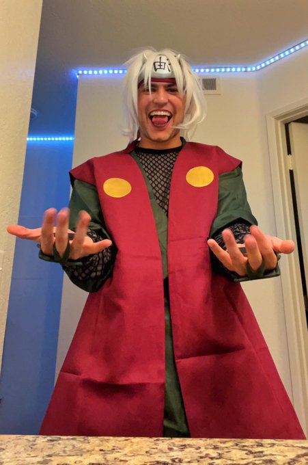 GIMME YOUR COOCHIE!!! 🤪 https://t.co/rXrICed8oC