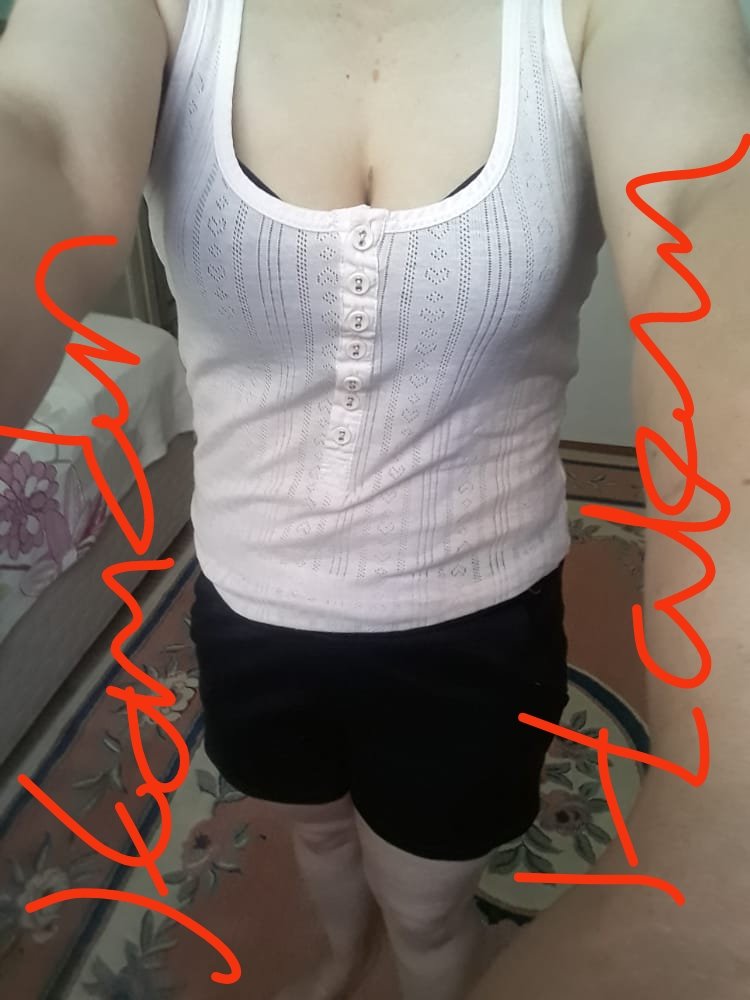 EVLİ ÇİFT profili açmış tekler bir iki sorudan sonra renginiz belli oluyor bilin istedim.eşini ikna edemeyenler sizlerde bize rahatsızlık vermeyin bizle tanışmak isteyen arkadaşlar ÖNCELİKLE TEYİT VERECEK ÖYLE TANIŞMA FASLI aksi halde cevap vermeyeceğiz bilginize