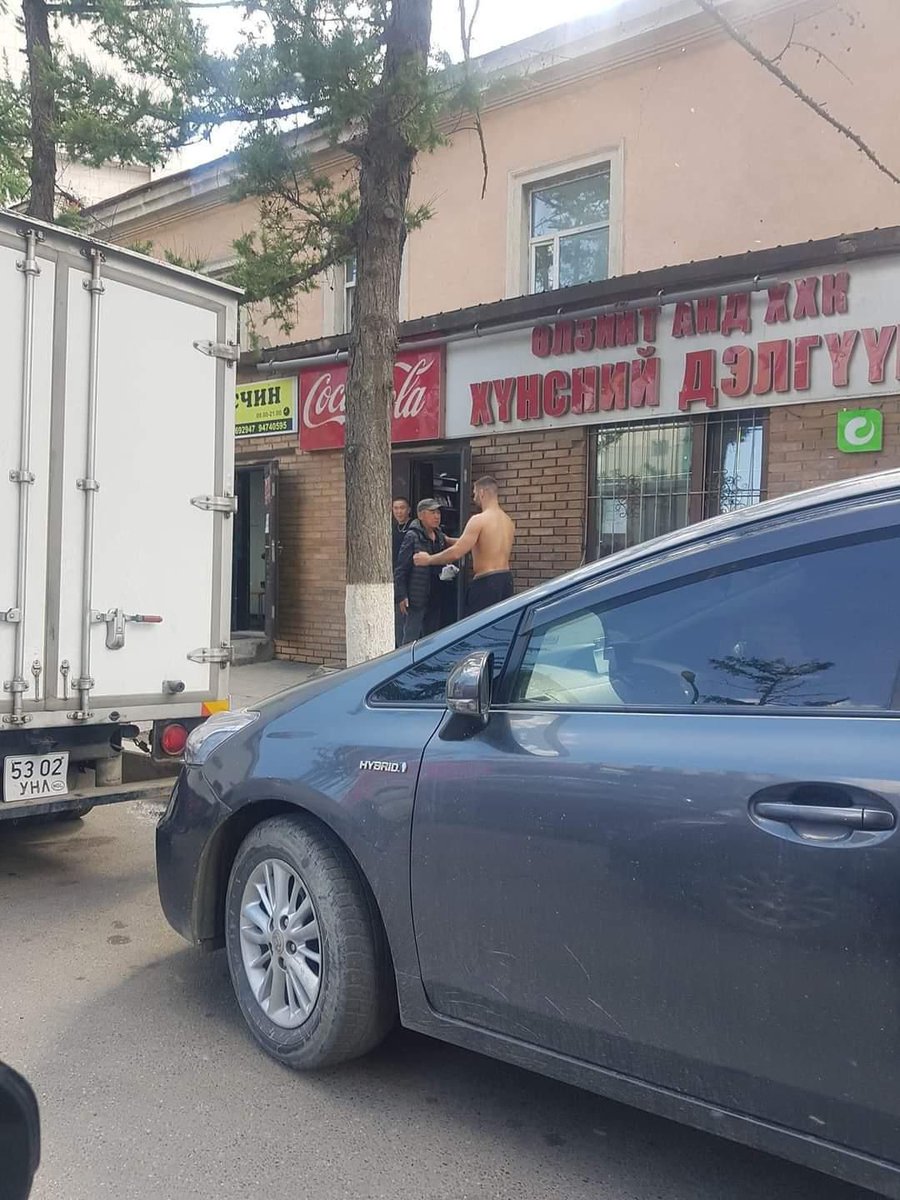 המחווה המרגשת של פיטר פלצ'יק להומלס המונגולי >> cutt.ly/MKkK8mQ

<a href="/IsraelHayomHeb/">ישראל היום</a>