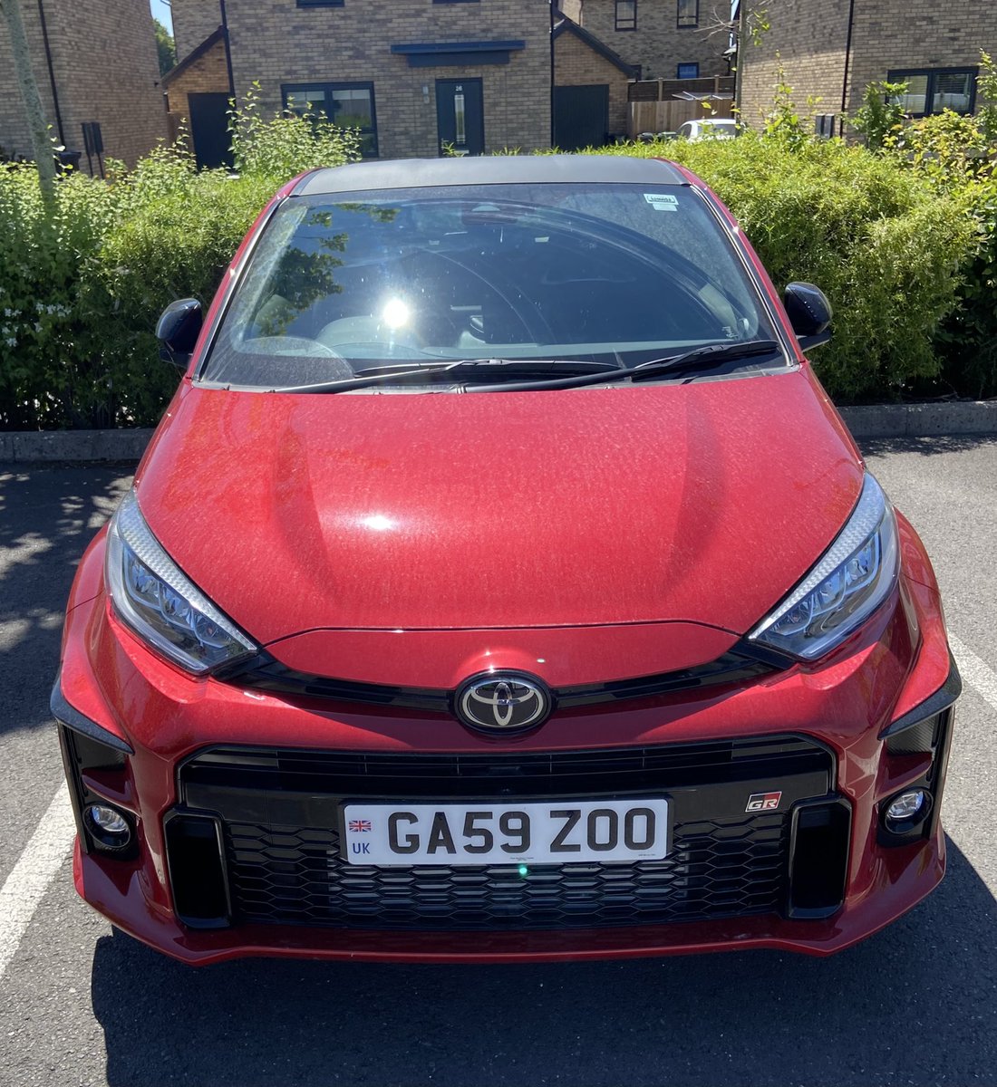 If you’d have told me a couple of years ago that I’d soon be trundling to and from the garden centre in a Toyota Yaris I would have expressed concerns! 😳 In reality you just need to embrace growing older and enjoy it
#GRYaris #Toyota #Gazoo