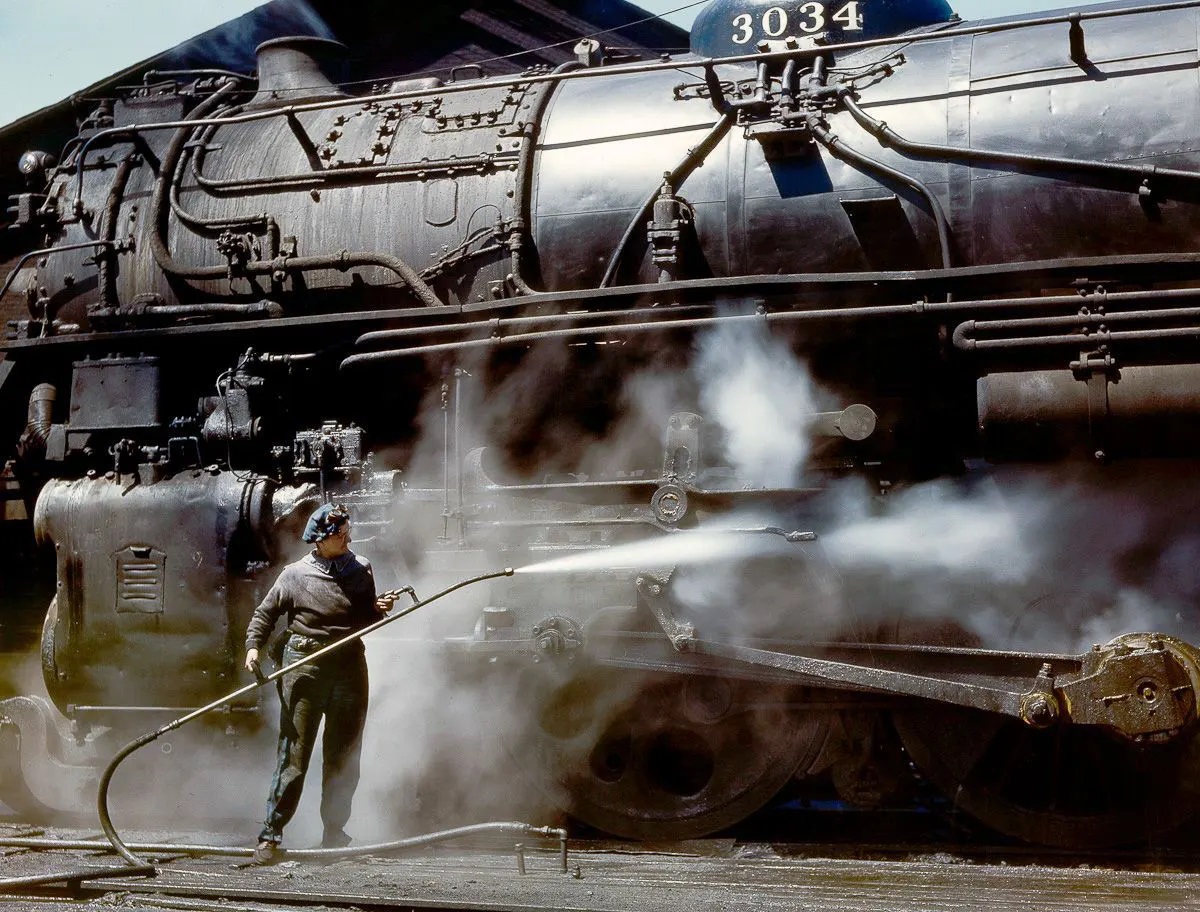 By the end of the war, some 116,000 women were working on railroads across the United States.