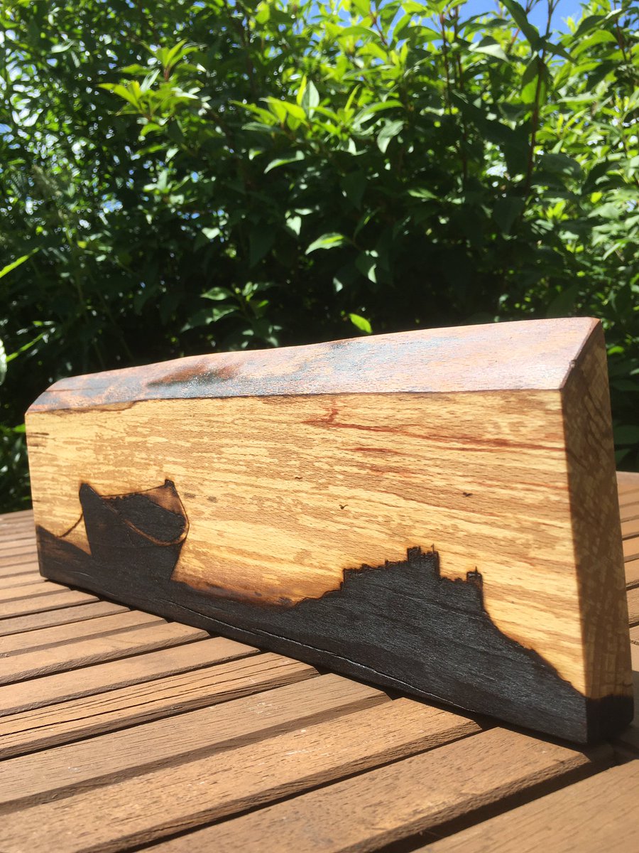 I’ve got a couple of markets coming up. I’m in Alnwick on Thursfrom 9-4 &amp; Kelso craft market in the Oaks Hotel on Sat 25th from 9.30-1.30. See you there with handmade pyrography wall decorations. #pyroart #woodburningart #alnwick #kelso #northumberland #scottishborders #woodart