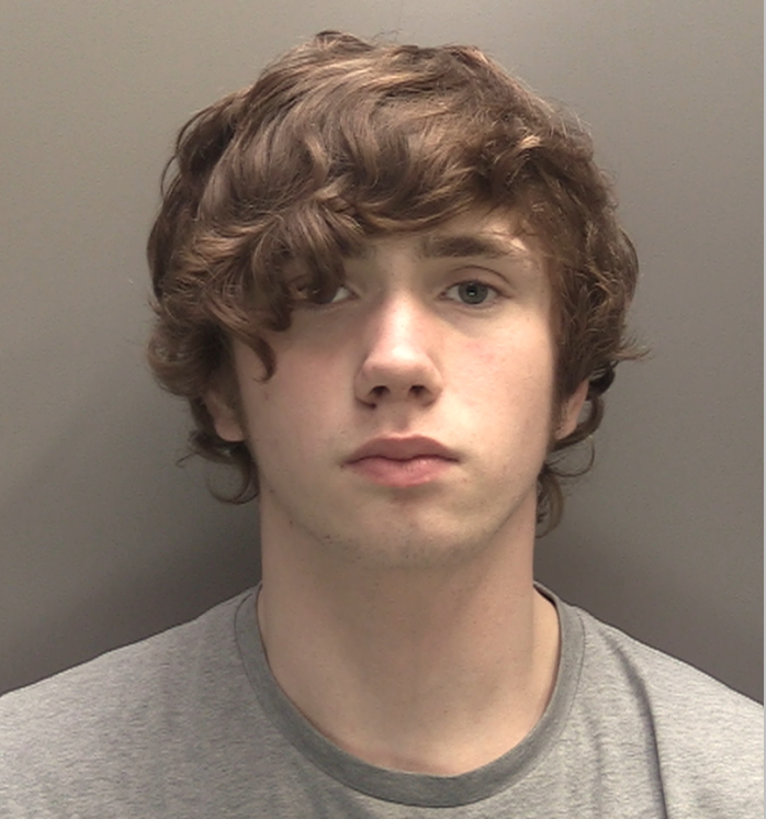 MISSING | We are appealing to help find missing Paul Pilson-Campbell, 17 years, from Netherton. Paul was last seen around Litherland and Netherton.

Have you seen him or know where he is? DM <a href="/MerPolCC/">Merseyside Police Contact Centre</a> or call 101 and help us to get him home safely. 👉 orlo.uk/OvwUj