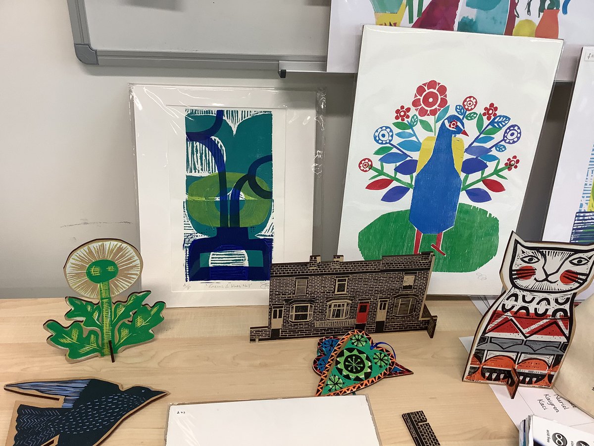 BeaumontPAc's tweet photo. Puffins are working hard on their summer art project to represent our  RRS rights. We are working with the artist @SamGroomPrints to learn how to lino print our designs. https://t.co/IhuwDEOMLy