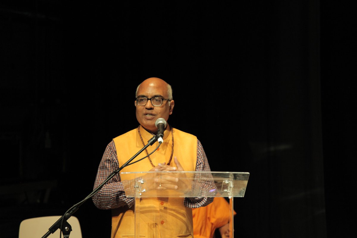 IndiainIreland's tweet photo. Ambassador @AkhileshIFS attended spiritual and musical event organised by @BAPS Swaminarayan Sanstha at @civictheatre, Dublin.
@IndianDiplomacy @MEAIndia @AmritMahotsav  @MinOfCultureGoI https://t.co/PrjcMMnMpB