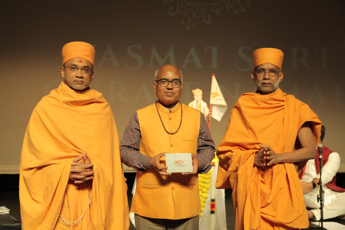 IndiainIreland's tweet photo. Ambassador @AkhileshIFS attended spiritual and musical event organised by @BAPS Swaminarayan Sanstha at @civictheatre, Dublin.
@IndianDiplomacy @MEAIndia @AmritMahotsav  @MinOfCultureGoI https://t.co/PrjcMMnMpB