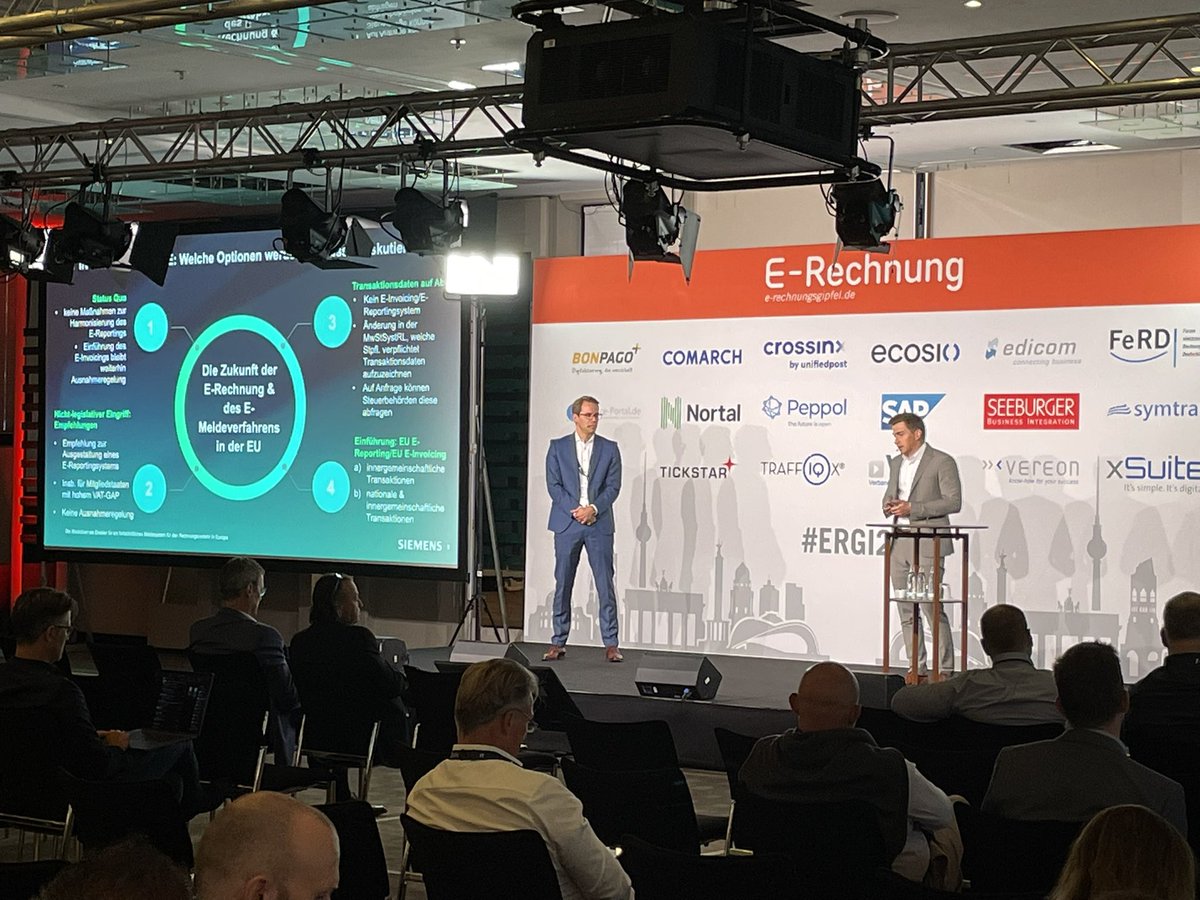 VeR_Verband's tweet image. Was die #Blockchain mit #einvoicing und einer effektiven Bekämpfung der Umsatzsteuerlücke zu tun hat oder besser haben könnte bzw. sollte? Das erklären nun StB Bernhard Liekenbrock und StB Matthias Gries auf der Hauptbühne beim #ERGI22.