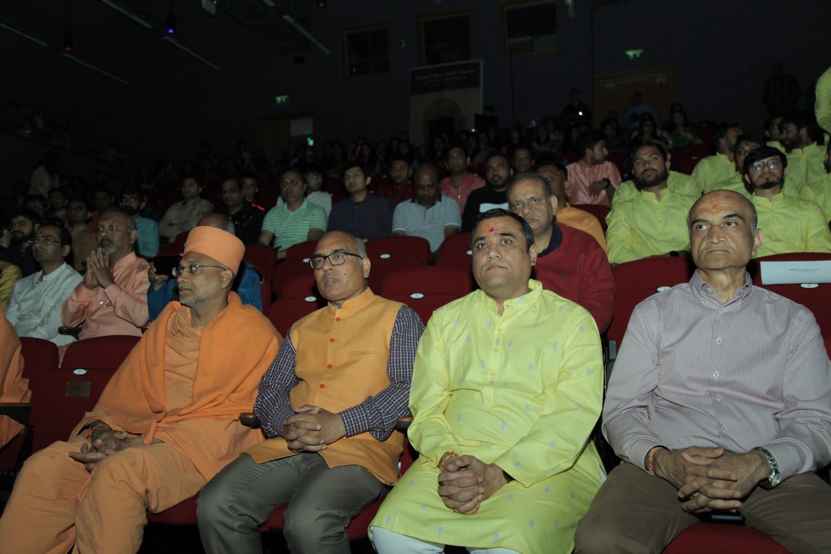 IndiainIreland's tweet photo. Ambassador @AkhileshIFS attended spiritual and musical event organised by @BAPS Swaminarayan Sanstha at @civictheatre, Dublin.
@IndianDiplomacy @MEAIndia @AmritMahotsav  @MinOfCultureGoI https://t.co/PrjcMMnMpB