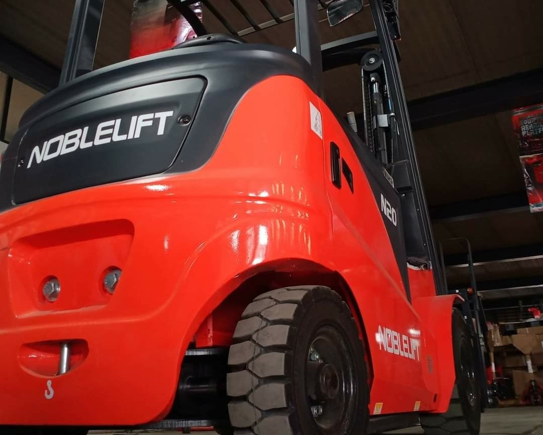 unicarimport's tweet photo. 👉 Las carretillas Noblelift aúnan calidad durabilidad, fiabilidad y un precio tan asequible que te va a convencer. Noblelift, fabricado para durar 💪

#UnicarImport #unicar #Noblelift #carretillaselevadoras https://t.co/FSOJs4ARbx