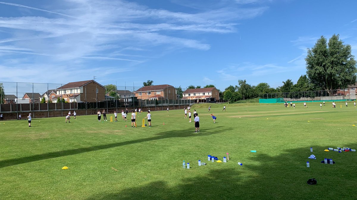 DroylsdenCric's tweet photo. 🏏☀️
We’ve handed our ground over to @Y4_Stmarys &amp; @Y5_Stmarys today

@RoryKellett1 is hosting a @DynamosCricket Competition during their sports week

The ground is available to all local schools, speak to Rory and he’ll put you in touch with us. https://t.co/MPctyKzklV