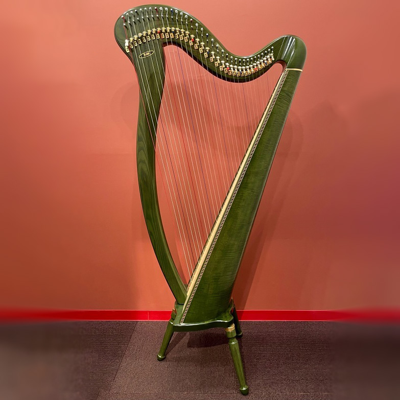 digimartnet's tweet image. 6/24(日)までの期間限定販売。美しい緑が印象的な1台です♪

青山ハープ ノンペダルハープ The 130 (Olive Green) at #山野楽器  available on #digimartnet

digimart.net/cat09/shop4772…

#stringedinstruments #弦楽器 #ハープ #青山ハープ