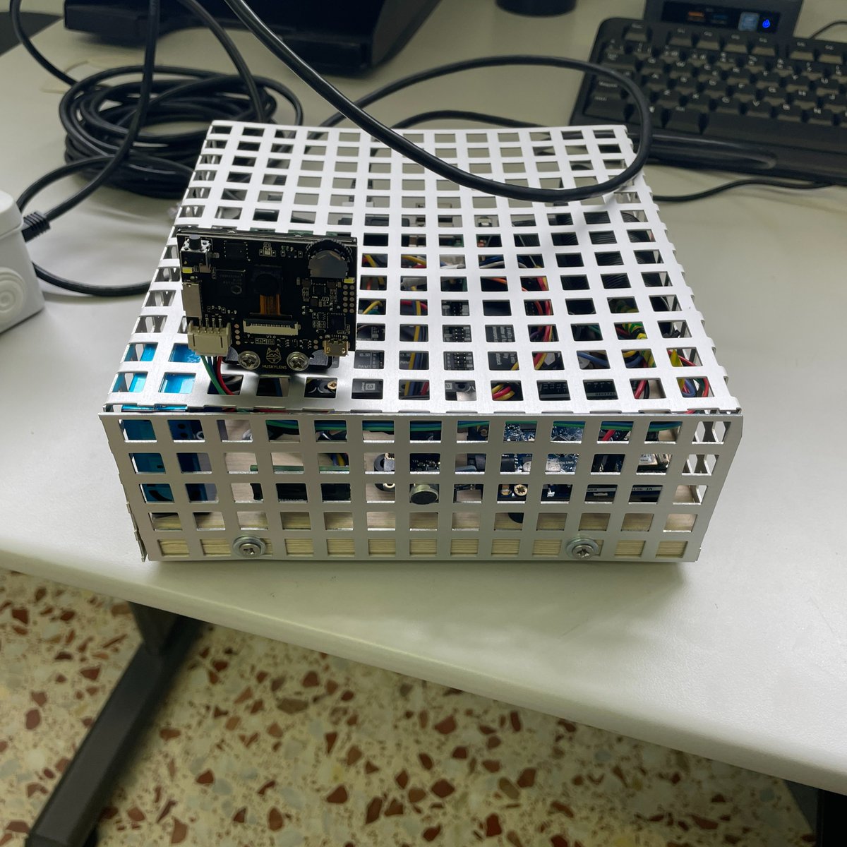 ActuaURV's tweet photo. Ja tenim fabricats els primers #kits de #sensors. Estan esperant a ser instal·lats en aules de diferents escoles. Vols ser una d'elles? Apunta't!! #EnvironmentalSensing #IoT #SmartClassroom
https://t.co/QAZNGjngR8 https://t.co/LAod1spbn6