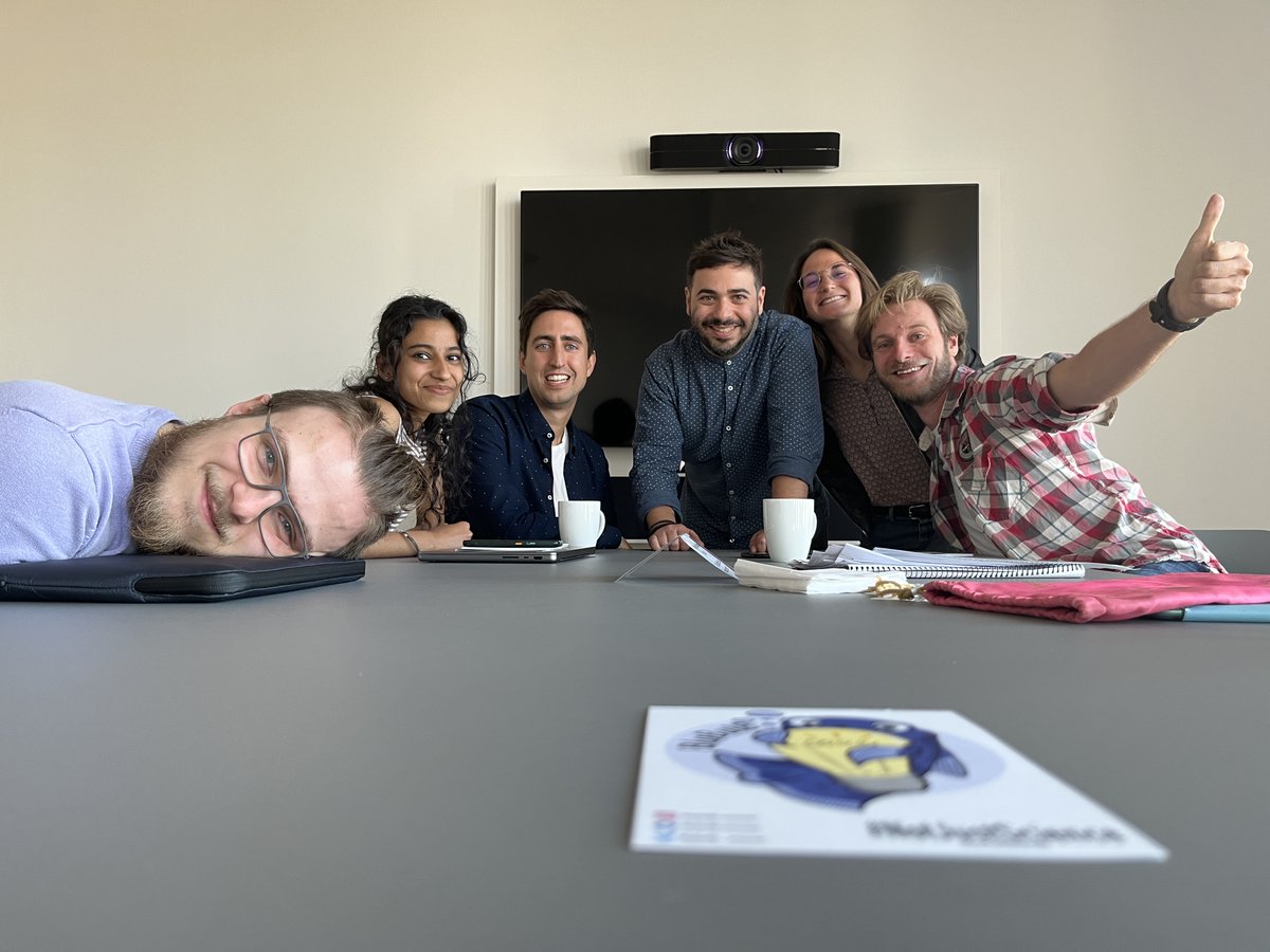 1. Have you ever wondered how #protein signaling works? 🧫
2. How does #improv comedy challenge miscommunication? 🎭
3. What can we learn from #meteorite samples? ☄️

Join us tonight in #Copenhagen to find that out with our speakers!

#NotJustScience #scicomm #outreach #norrebro