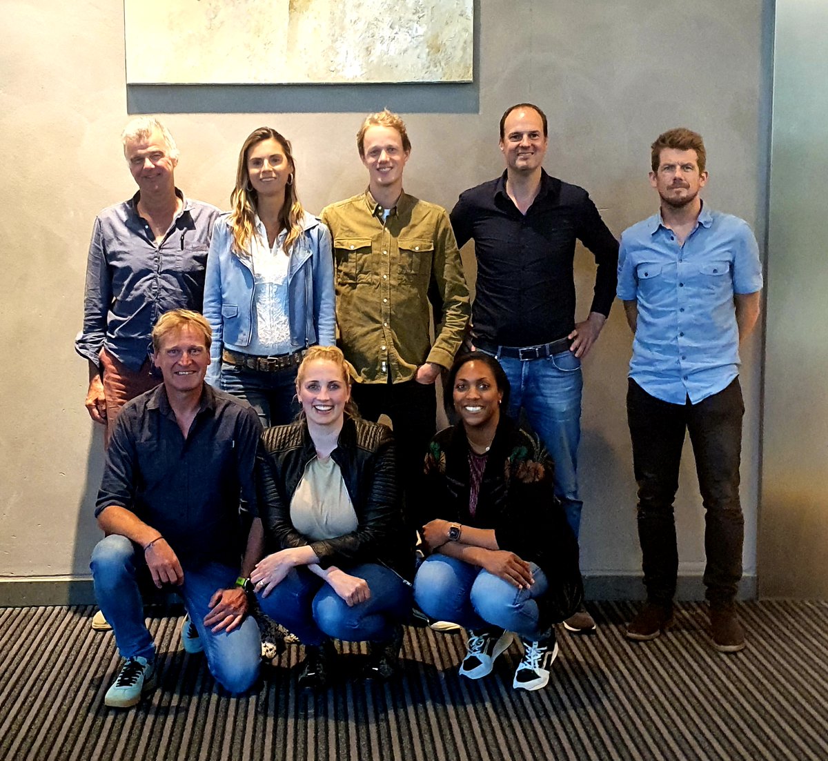 Het NL Sporter-Team! 😃🙌
Gisteravond weer een leuke en goeie vergadering gehad, oa over goede atletenvertegenwoordiging bij de bonden, de beste manier om sporters (juridisch) te ondersteunen en selectiezaken.
Dit Team staat voor alle topsporters klaar!
#nlsporter #team #teamnl