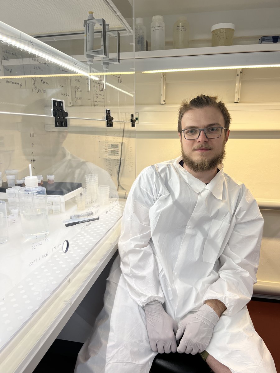 Blubulb_scicom's tweet photo. 1. Have you ever wondered how #protein signaling works? 🧫
2. How does #improv comedy challenge miscommunication? 🎭
3. What can we learn from #meteorite samples? ☄️
Join us tonight in #Copenhagen to find that out with our speakers!
#NotJustScience #scicomm #outreach #norrebro https://t.co/TXBiSk9L2b