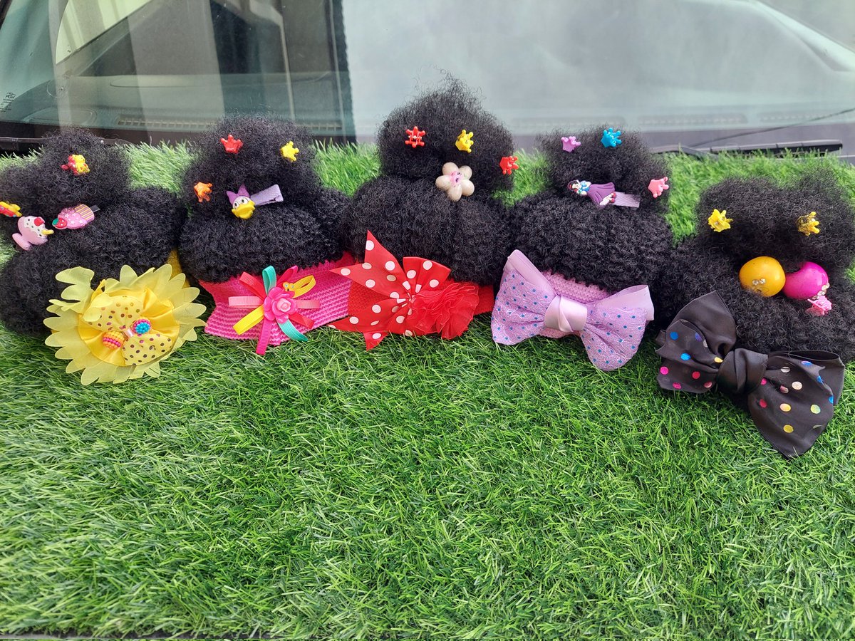 FAYTH_____'s tweet photo. Hello Mummy🥰, Show Your Baby Some Love ❤️ With Our Kiddies Braided Ponytail (slide1)
N4500  
Slide 2/4: Afro Band Wig(4yrs above) N4500
Slide 3: Afro Baby Wig
(11months-2yrs) N4000
Send A Dm To Order
Payment validates order https://t.co/ydxs93eYiy