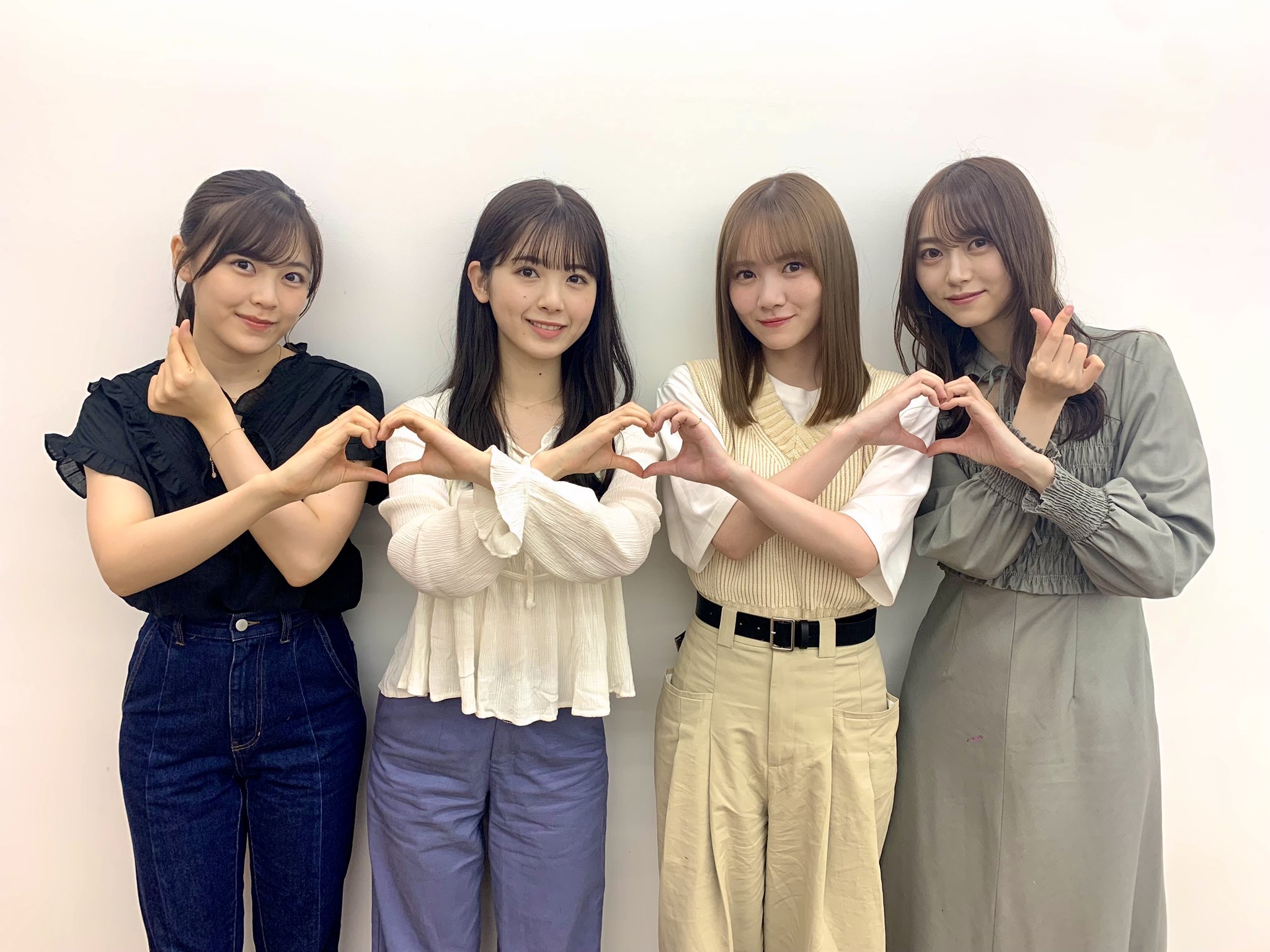 乃木坂46 本日6月21 火 00 柴田柚菜 田村真佑 筒井あやめ 弓木奈於 が 今週日曜日は 乃木坂スター誕生 Liveだよsp Showroom配信を行います 見どころや情報がギュッと詰まった配信を お見逃しなく 乃木坂スター誕生live 乃木坂