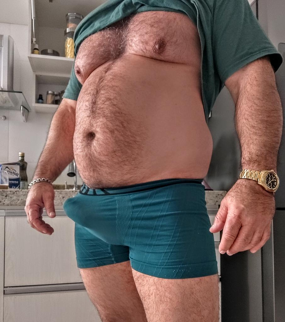 Sandro The Mountain Bear (@SanMountainBear): +18 ONLY 💪🐻💦  t.coh35xUwu1Kp