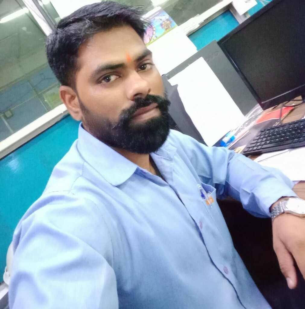 LagnGhar's tweet photo. Profile Id: 63  https://t.co/qDKXkAouBX #Matrimony #Bride #Groom #Marriage #Single #Unmarried #Divoced #Widow #Marathi #LagnGhar https://t.co/WjtDNsqGsv