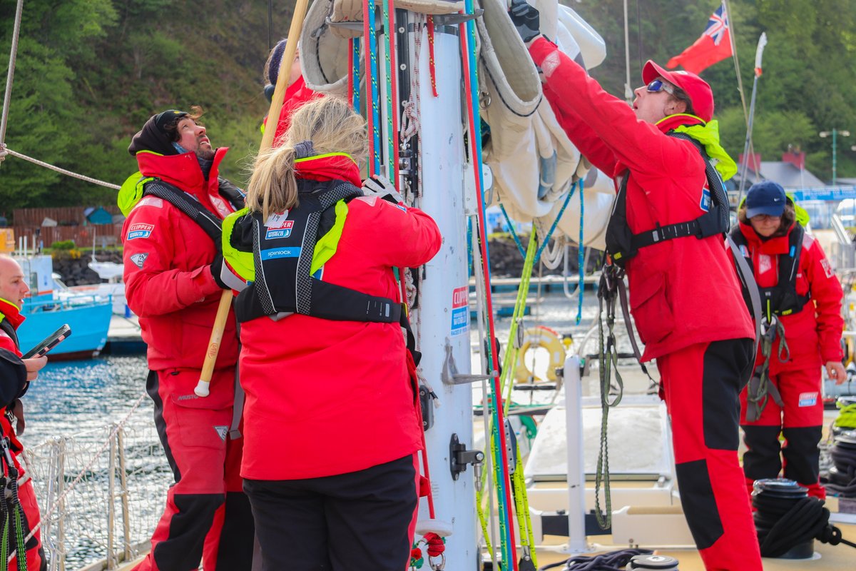 Keeping everything ship shape!

With play comes work. The ambassadors not only learned to sail in their week on the West Coast but also how to properly put the 68ft yacht to bed at the end of a long day.

#ourislesandoceans #sailing #shipshape #ocean #shiptobed #teambuilding