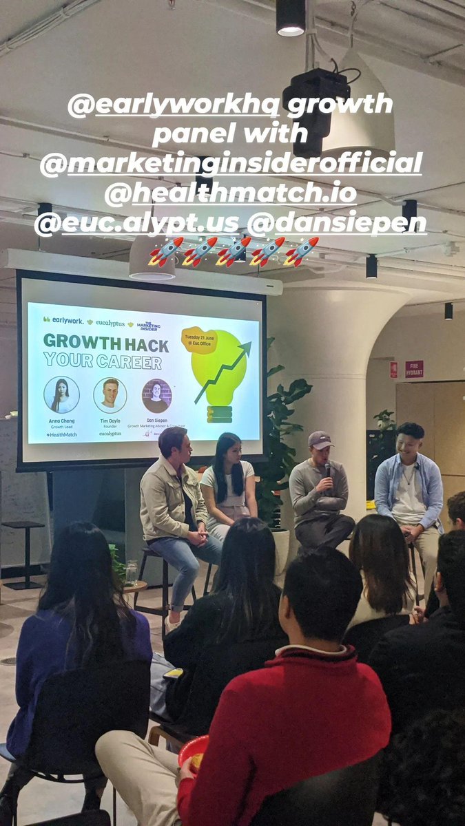 DanBrockwell's tweet photo. Feel like I need to get rid of the Marketing Fundamentals uni textbook on my shelf after hearing @_Timdoyle @annaqcheng and @DanSiepen's no-bullshit growth marketing lessons at the @EarlyworkHQ growth careers talk tonight w/ @themarkinsider https://t.co/mQK3FwDoPS
