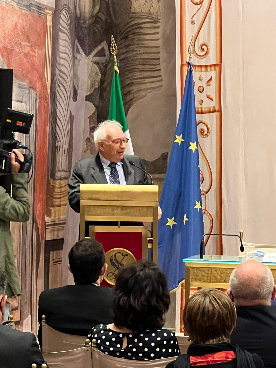 Cnos_Fap's tweet photo. 💥 PENSARE CON LE MANI
Manifesto del Lavoro Buono
Interviene il Ministro dell'Istruzione Patrizio Bianchi

#cnosfap #buonlavoro #formazioneprofessionale #lavoro #imprese #senato #ministrodelllistruzione https://t.co/aOuC3H6z0O