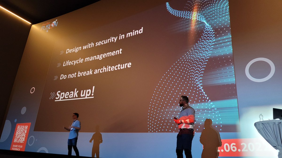 andyw40239's tweet photo. Top things to do for raising Security Awareness... of course no. 4 is a problem in some orgs. #SwissTestingDay22 #DevOpsFusion22 https://t.co/HCXRg9QsFh