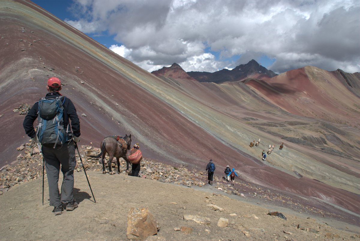 AndeanTrails's tweet photo. The magnificient Rainbow Mountain, or Vinicunca as it is called in Quechua, is such a beautiful sight 

Read about it in our latest blog!

https://t.co/FozNsBclqm... https://t.co/2pvULjTLTG