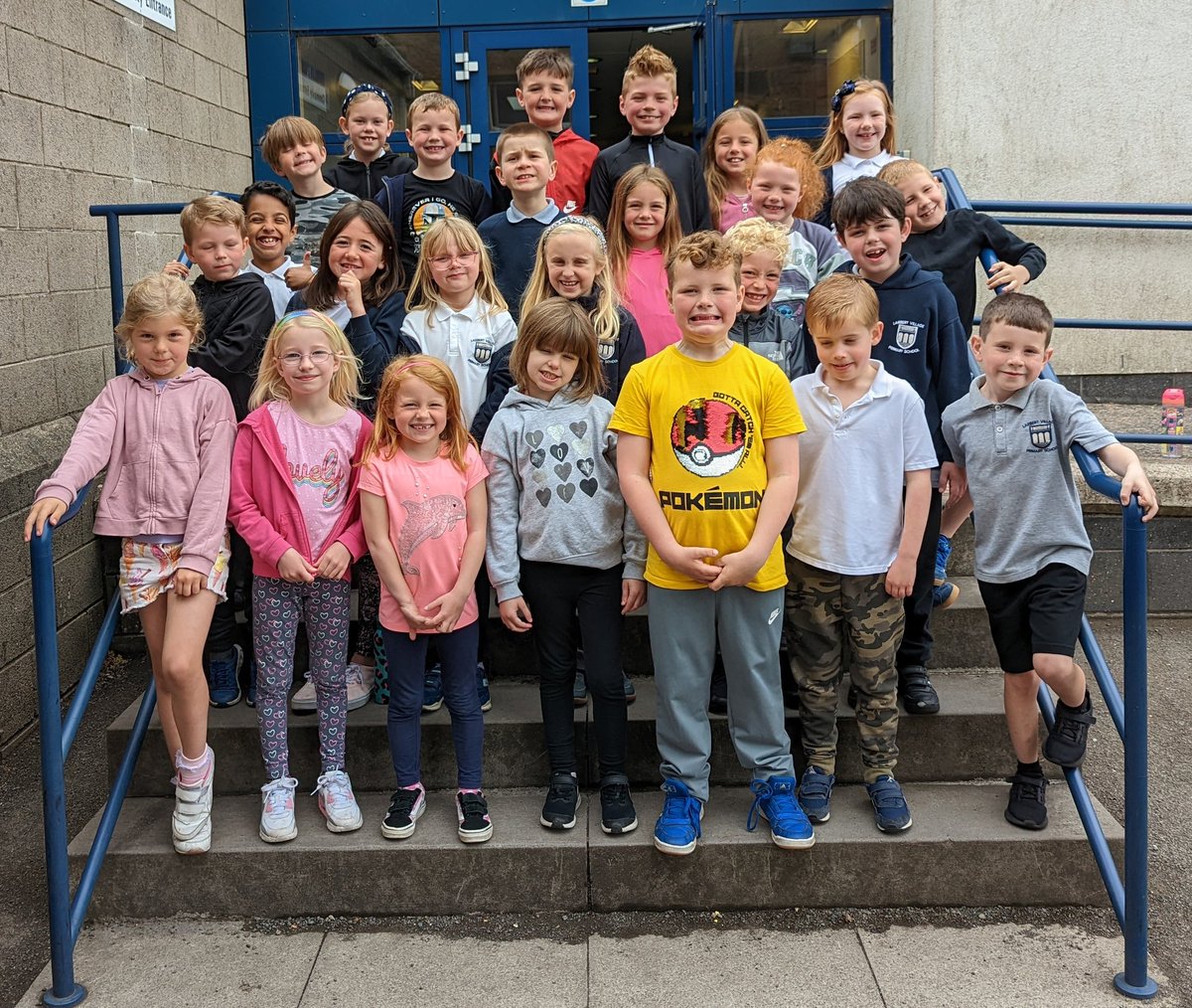 Miss Mitchell tweet media