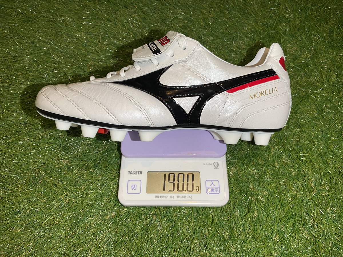 shiocap's tweet photo. #Morelia2
モレリアの日に間に合わせたかったですが見つけきれず。
ずっと白アッパーのロングタンを探していました。途中何度も挫折して黒にいこうか悩みましたが、ようやく見つけれました。
怪我から復帰したらモレリアの使用率が上がるかな? https://t.co/ZVaeSwi0fj